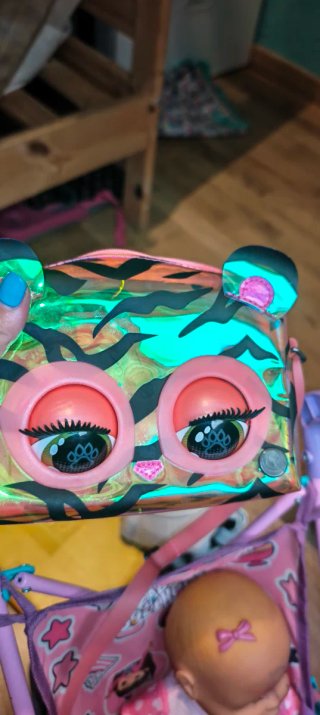 Bolso niña ojos grandes