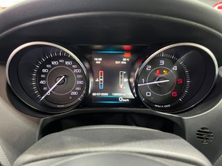 Jaguar XE 2.0 180CV Pure 4p