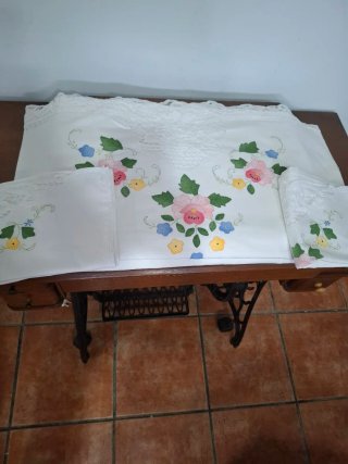 Juego de cama bordado matrimonio