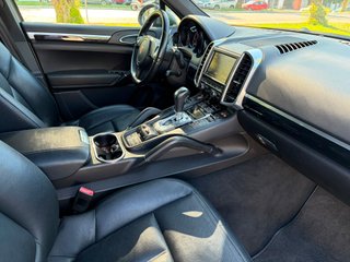 Porsche Cayenne 2011