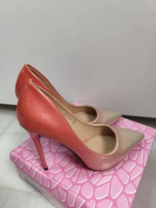 Conjunto Zapatos + bolso a juego tacón GUAPÍSSIMA.