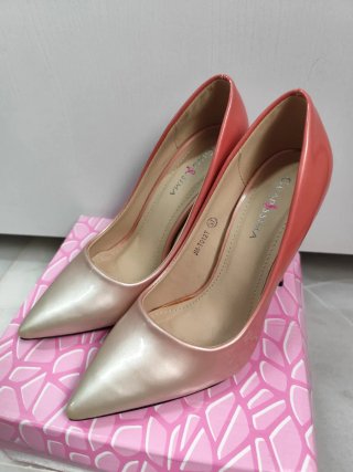 Conjunto Zapatos + bolso a juego tacón GUAPÍSSIMA.