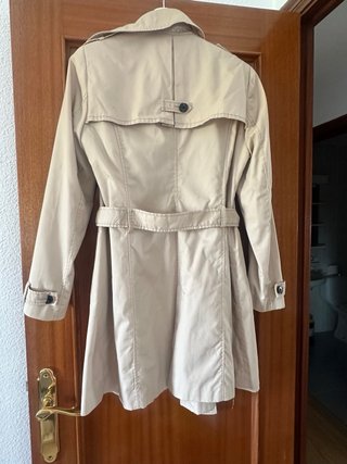 Gabardina Stradivarius Beige Mujer