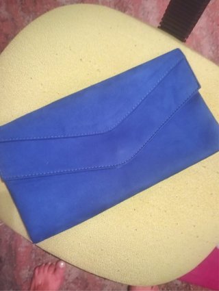 Cartera azul eléctrico