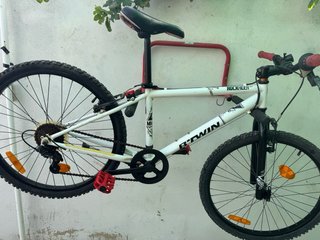 Bicicleta B'TWIN Rockrider  300 Blanca