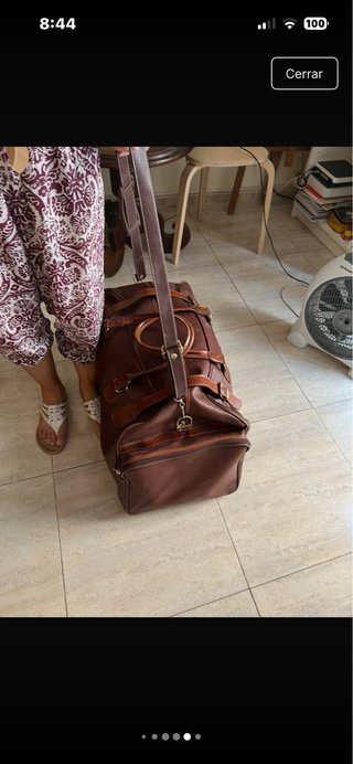 Bolso de piel marrón
