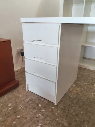 Scrivania Bianca Ikea Lagkapten con Cassettiera