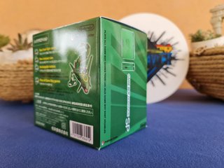 Caja Game Boy Advance SP Rayquaza Edition