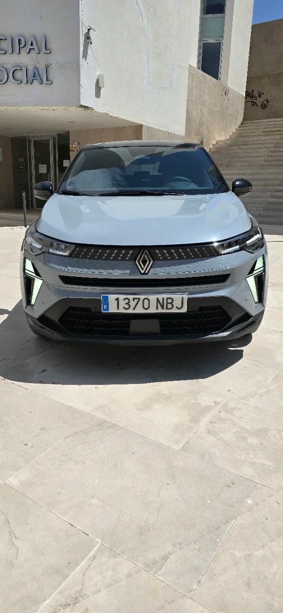 Renault Captur 2025 - foto 1