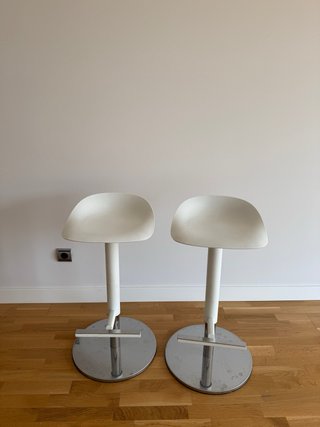 2 taburetes blancos Janinge Ikea