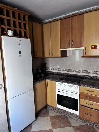 Se alquila piso para estudiantes en Caceres