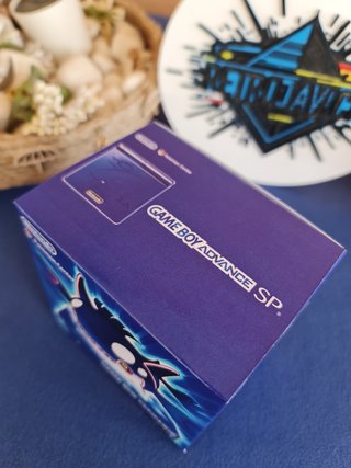 Caja Game Boy Advance SP Kyogre Edition