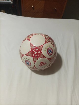 Mini balón Champions Bayern Munich Adidas