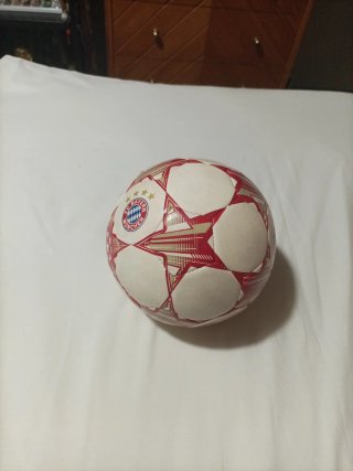 Mini balón Champions Bayern Munich Adidas