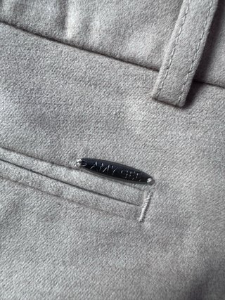 Pantalones cortos beige Amy Gee talla 40