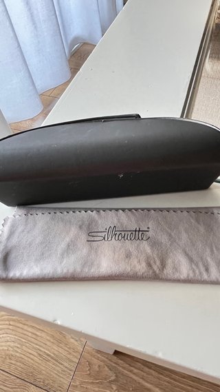 Funda y paño para gafas Silhouette