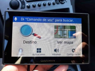 Navegador GPS Garmin DriveSmart 50 para coche