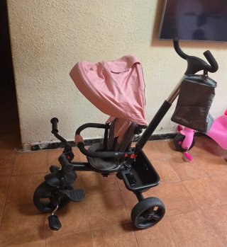 Triciclo Lionelo rosa