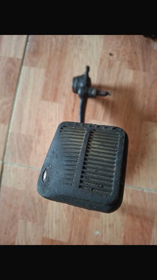 Conjunto pedales Seat 1400 A/B