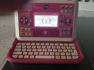 Ordenador infantil VTech Genio Little App rosa