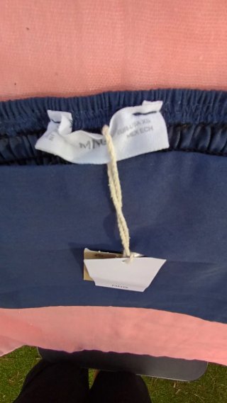 Mango top plisado T. Xs