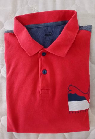 Camisa Polo Puma Roja talle M , pero le va a un L