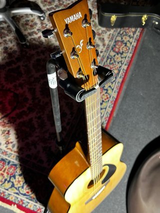 Guitarra Acústica Yamaha