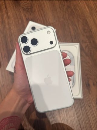 iPhone 17 Pro Max 256GB Americano