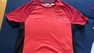 Camiseta Calvin Klein Hombre como nueva