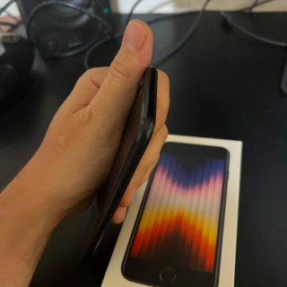 iPhone SE 2022 64GB Nero