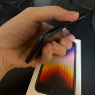 iPhone SE 2022 64GB Nero