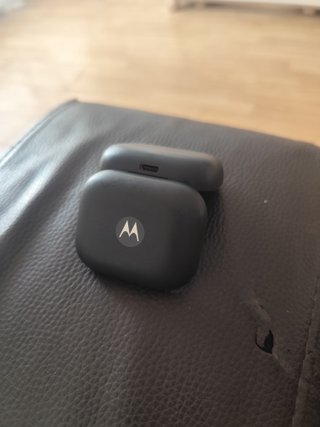 Auriculares Motorola Negros