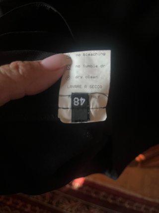 Abito Sangermano nero e rosso usato due volte