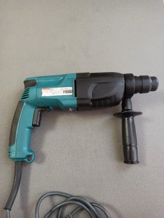 Taladro Percutor Makita HR2440