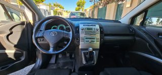 Toyota Verso 2004