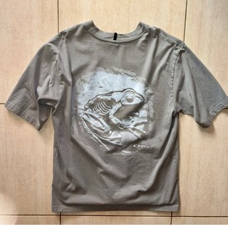 Camiseta Oakley Gris Talla M