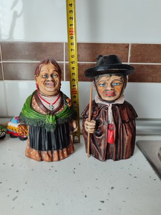 Antiguas figuras decoración gigantillos burgos