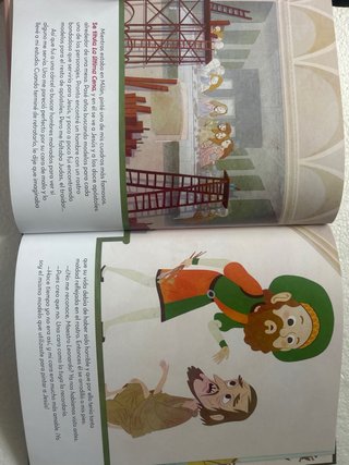 2 libros de MIS PEQUEÑOS HEROES