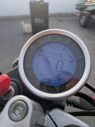 Rieju Century 125 Negra/Marrón