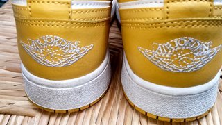 Nike Jordan Dunk Bianche e Gialle