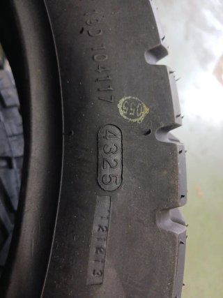 130/80 R17 65S DELI TIRE SB-117