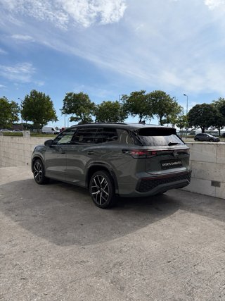 Volkswagen Tayron 2.0 TSI R Line