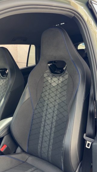 Volkswagen Tayron 2.0 TSI R Line