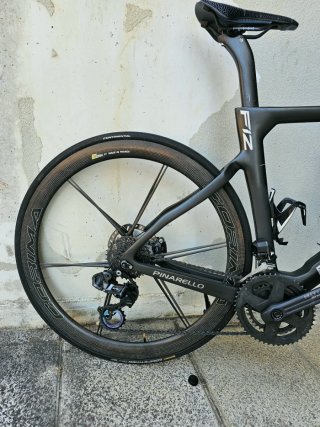 Pinarello F12 Dogma