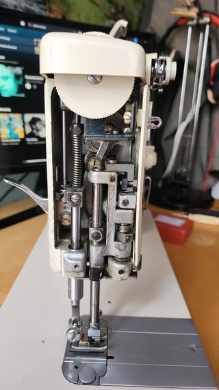 Máquina de coser Singer 518