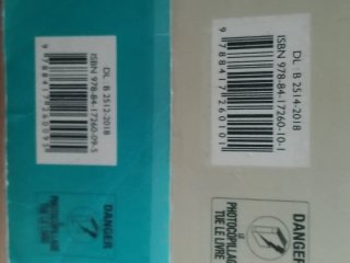 Libros 1 eso edebe 8 y 12 euros
