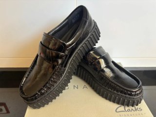 Mocasines Clarks Torhill Mocc Negros Charol NUEVOS
