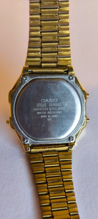 Casio A168WE Dorado Reloj Digital