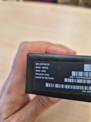 Samsung Galaxy S21 5G 128GB + Caricabatterie Qi