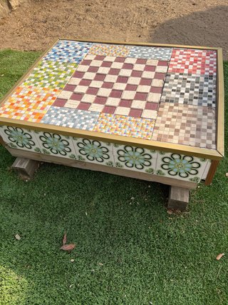 Mesa mosaico cerámica y metal